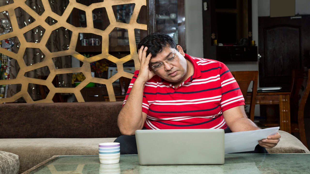 You are currently viewing Is It Too Late to Catch Up? Financial Planning for Those Who Spent Their 30s Just Surviving