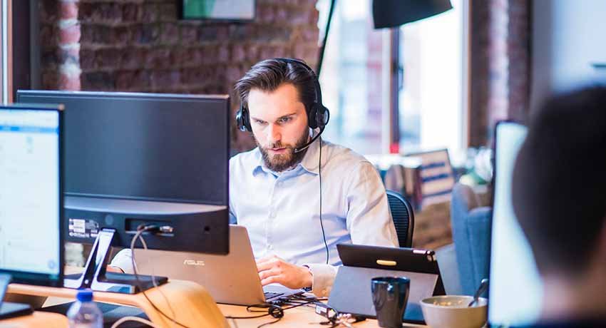 You are currently viewing 20 Companies To Virtual Call Center Jobs In 2022 (Updated)